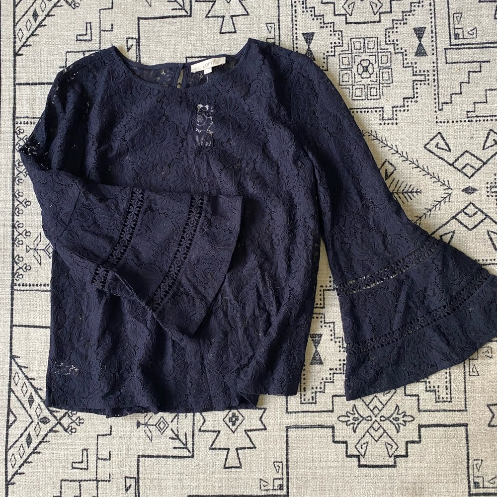 LOFT Bell sleeve lace blouse